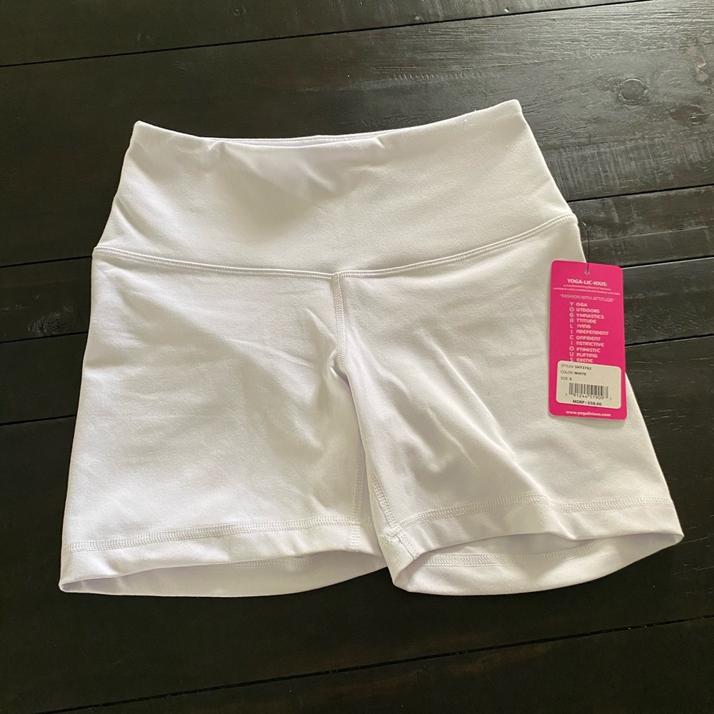 NWT Yogalicious biker shorts high waist white S